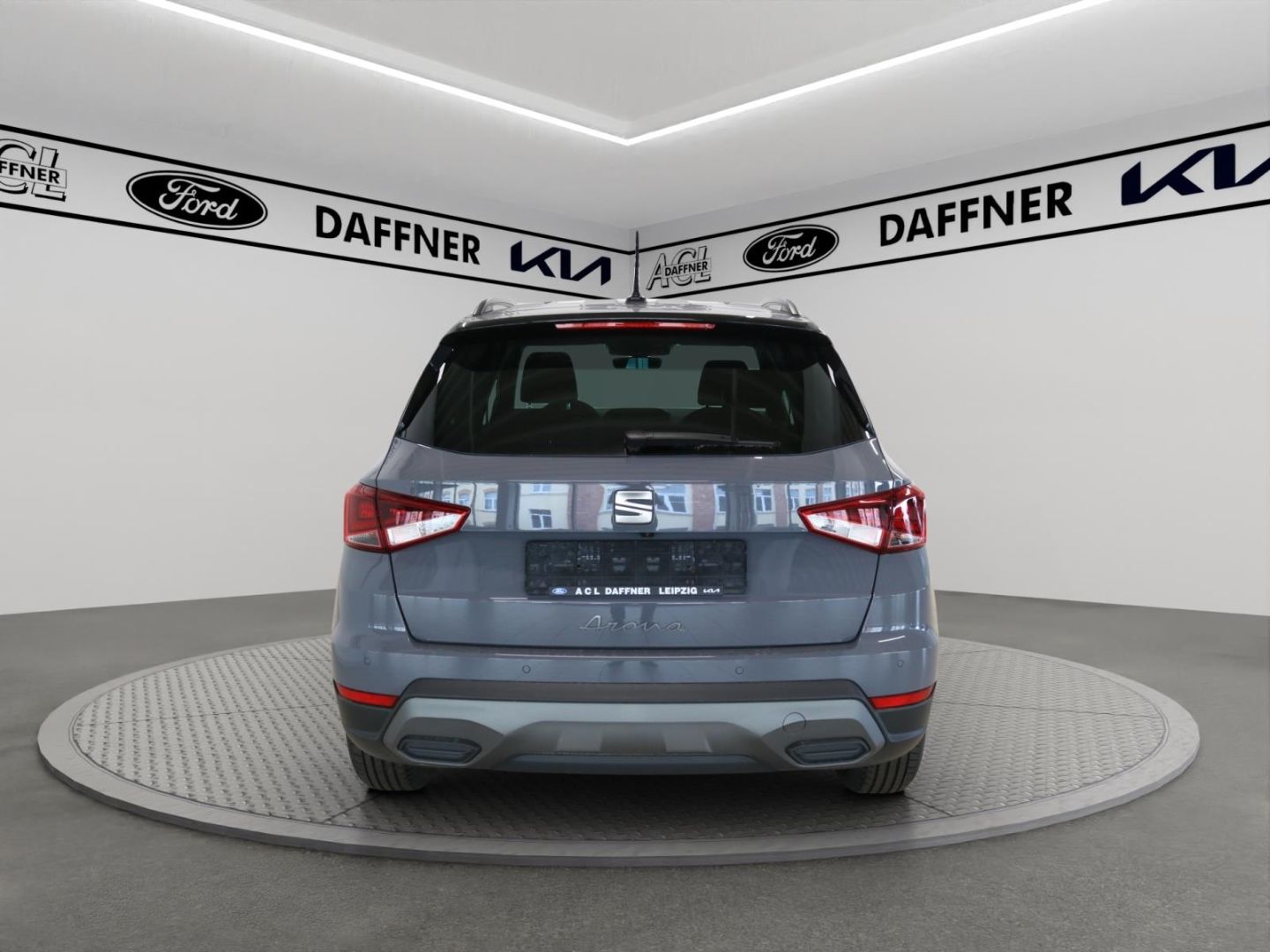 Fahrzeugabbildung SEAT Arona 1.0 TSI 70 kW Style LED ACC Mehrzonenklima