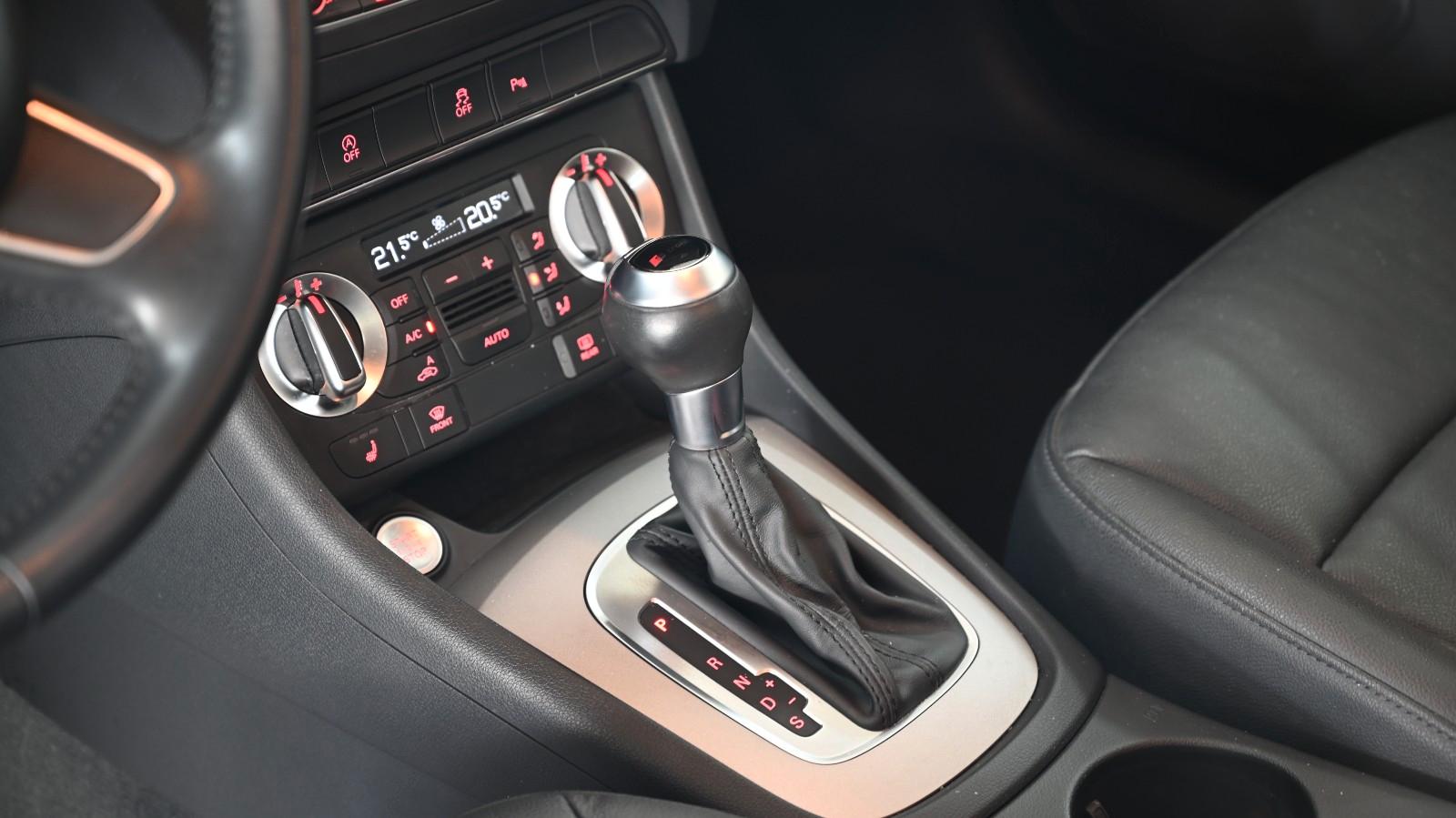 Audi Q3 2.0 TFSI quattro *1.HAND*LEDER*TOP