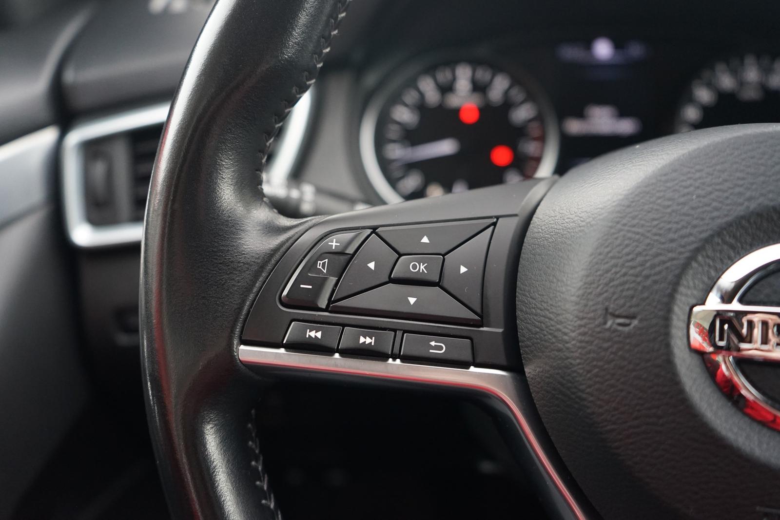 Nissan Qashqai 1.3 N-Connecta Navi Tempomat 360° PDC
