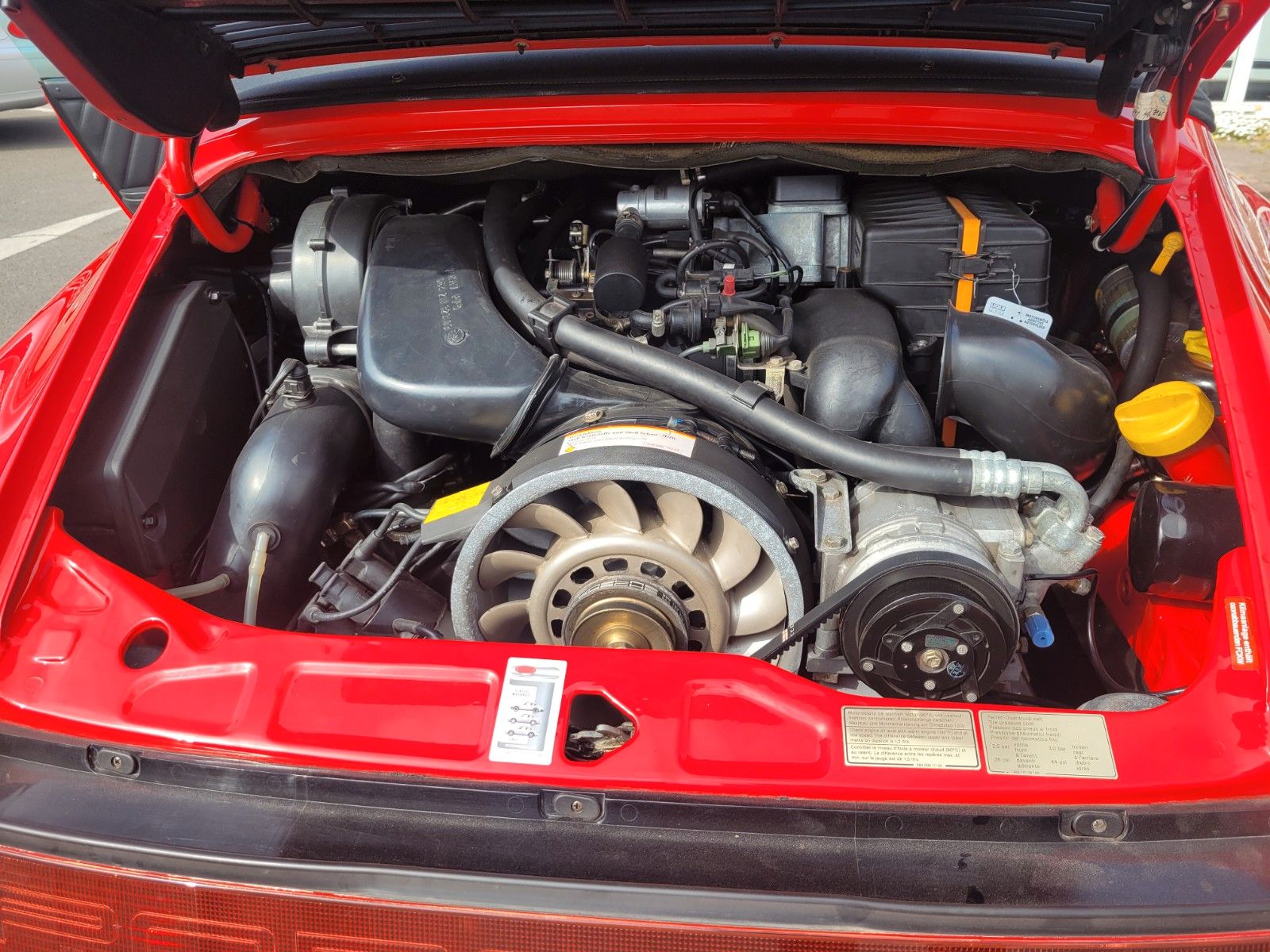 Fahrzeugabbildung Porsche 964 Cabrio/2. Hand/Deutsch/Schalter+Sammlerzust.