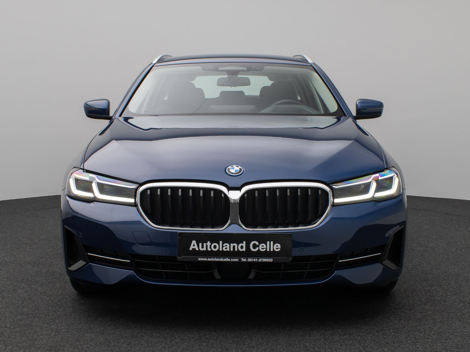 Fahrzeugabbildung BMW 530e Kamera Laser HUD DAB AHK Komfort Alarm ACC