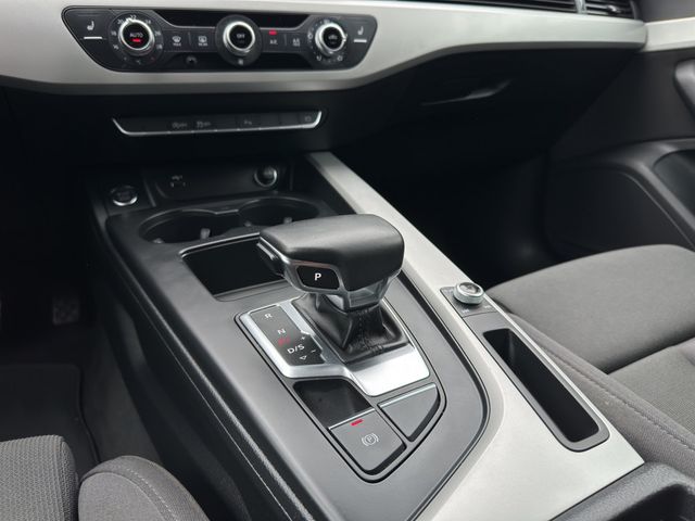 A4 Avant 35 2.0 TDI S-tronic PDC SHZ NAVI LED