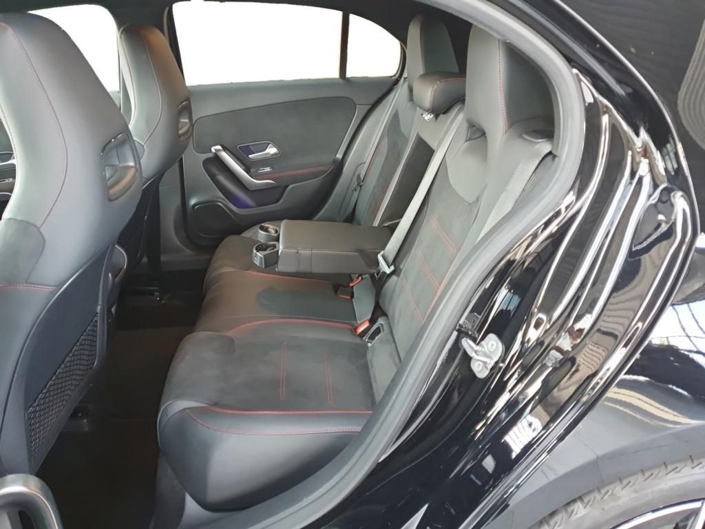 Fahrzeugabbildung Mercedes-Benz A 200 Advanced AMG Line (EURO 6d) Navi*KeyLess