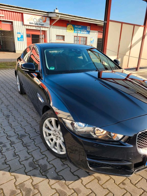 Image of Jaguar XE