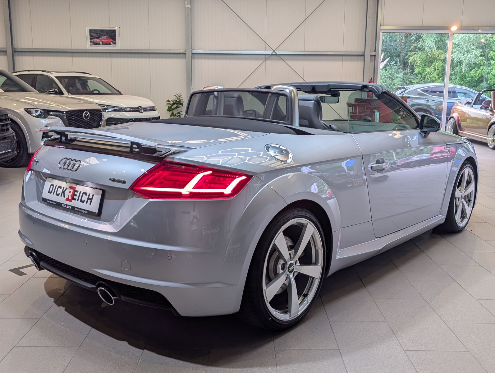 Fahrzeugabbildung Audi TT Roadster 45 TFSI Quattro S-Line Sport-Paket +