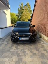 Peugeot 308 SW Blue HDI 150 PS Allure - Peugeot e-308