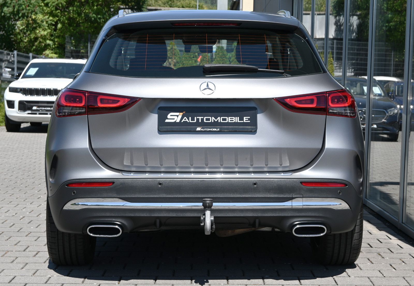 Fahrzeugabbildung Mercedes-Benz GLA 220 d 4M. AMG °ACC°AHK°STHZG°360°8x19-ZOLL°