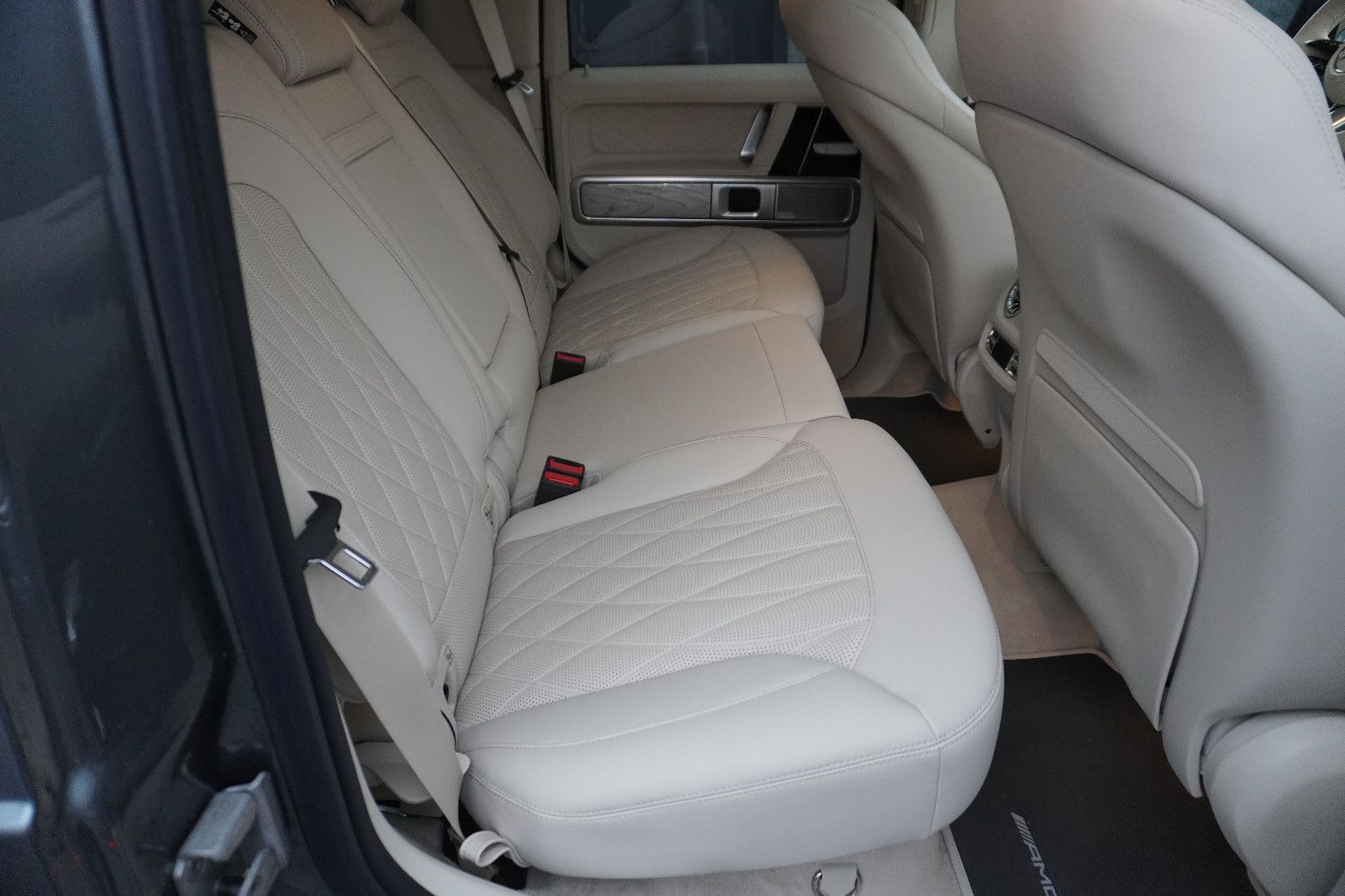 Fahrzeugabbildung Mercedes-Benz G 450 d AMG Line,Superior,