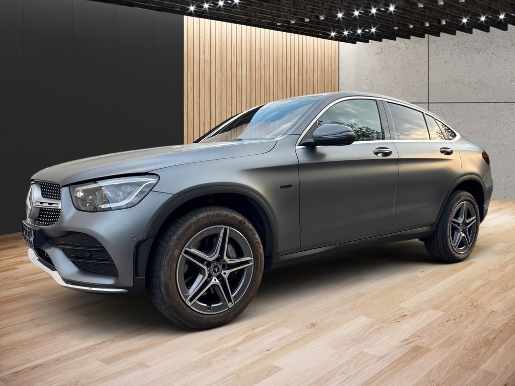 Image of Mercedes-Benz GLC 300