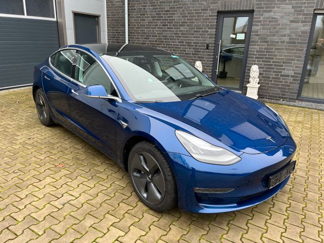 Tesla Model 3 Long Range/Allrad/LED/autonomes Fahren