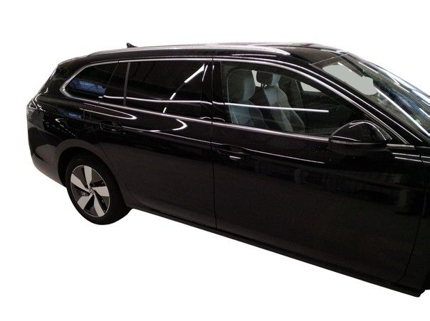 Volkswagen Passat Variant - Bild 6