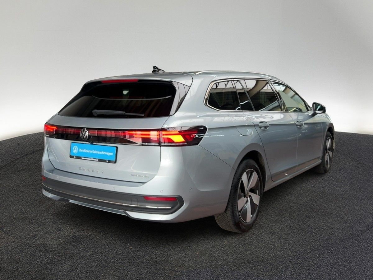 Volkswagen Passat Variant - Bild 5