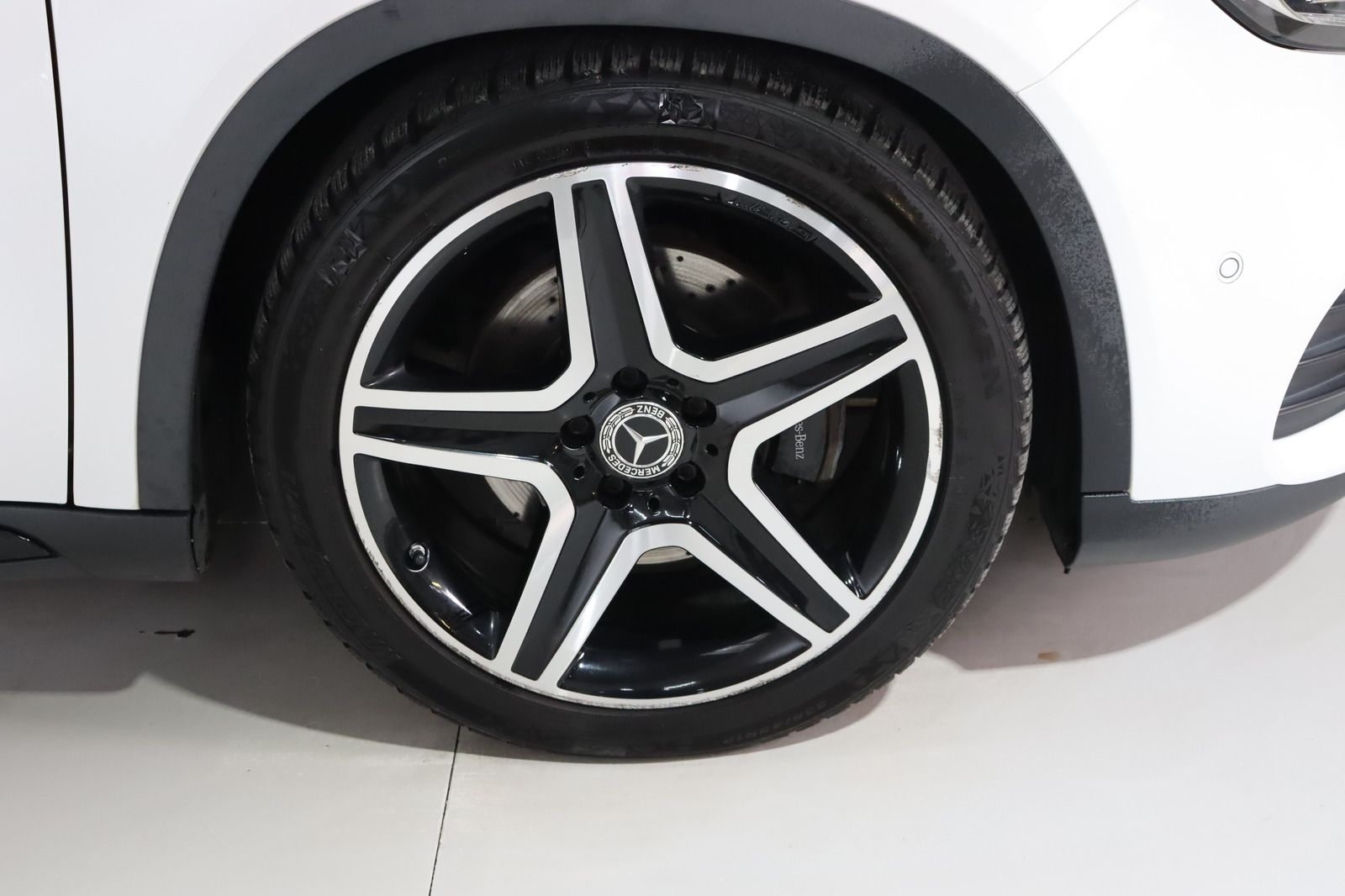 Fahrzeugabbildung Mercedes-Benz GLA 220 d AMG-line * LED * Navi * Pano