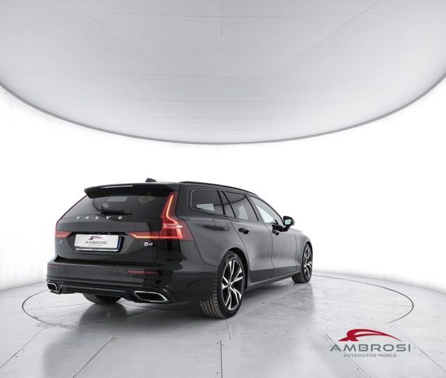 Volvo VOLVO V60 B4 (d) Geartronic R-Design imagem 3