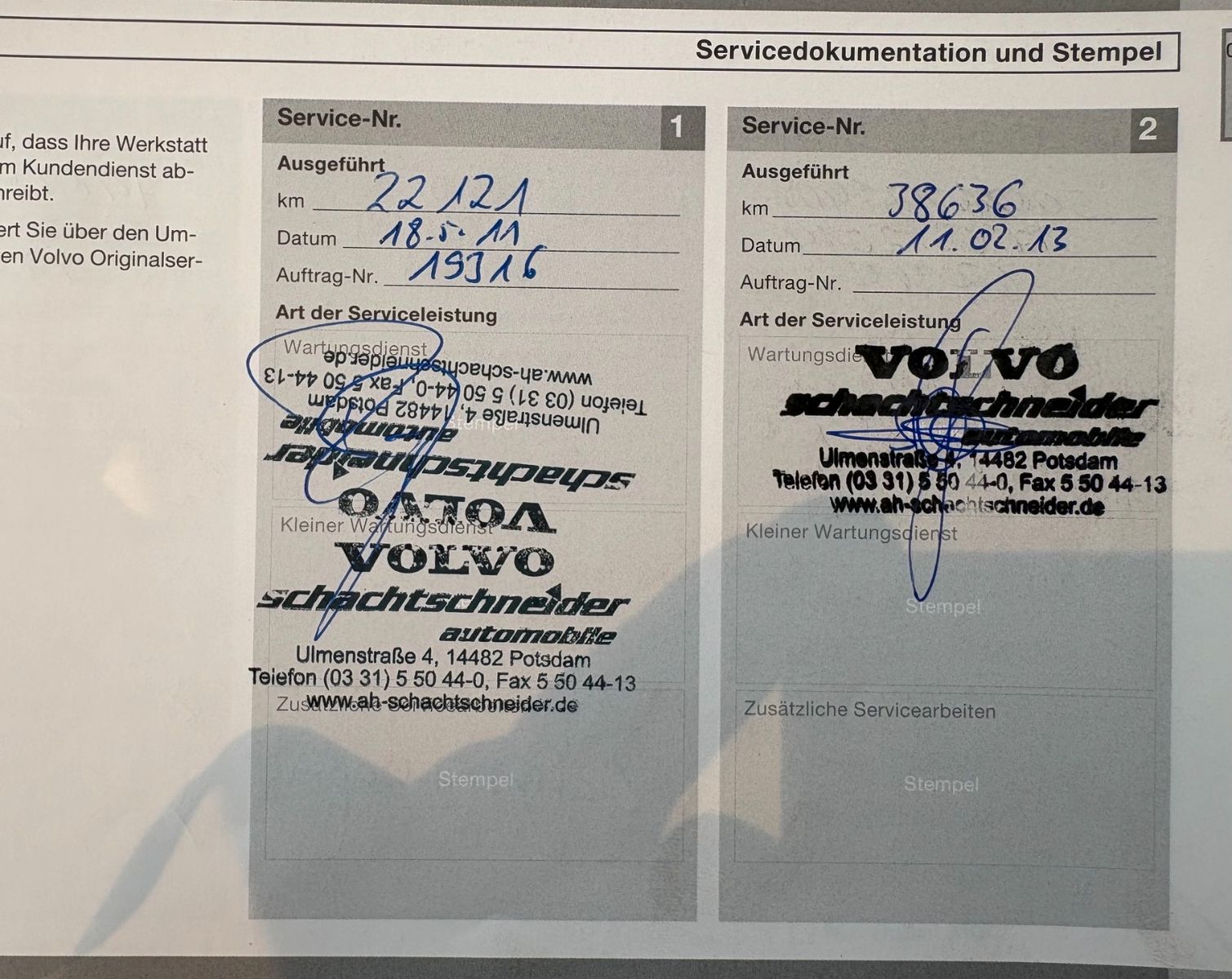 Fahrzeugabbildung Volvo XC60 2.4D Summum Drive*BiXenon*PDC*CD*Servo*USB