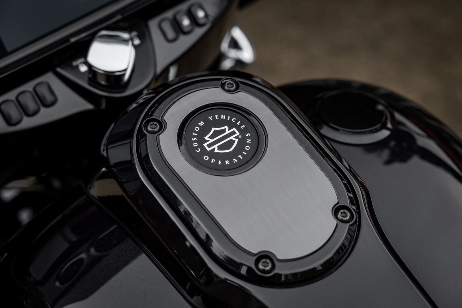 Fahrzeugabbildung Harley-Davidson FLHXSE CVO Street Glide 117 Cui - JEKILL & HYDE