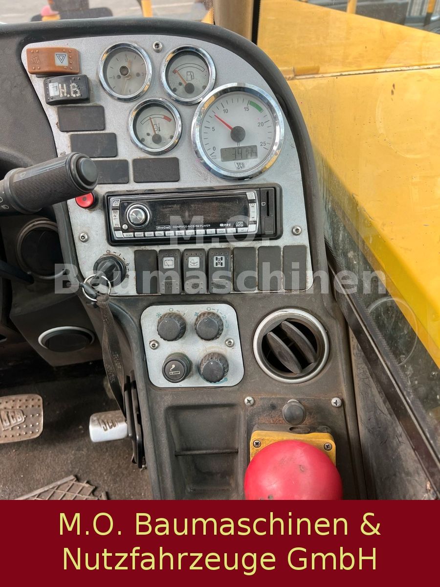 Fahrzeugabbildung JCB UCA Trac RB 18/Zweiwegefahrzeug/Lokomotive