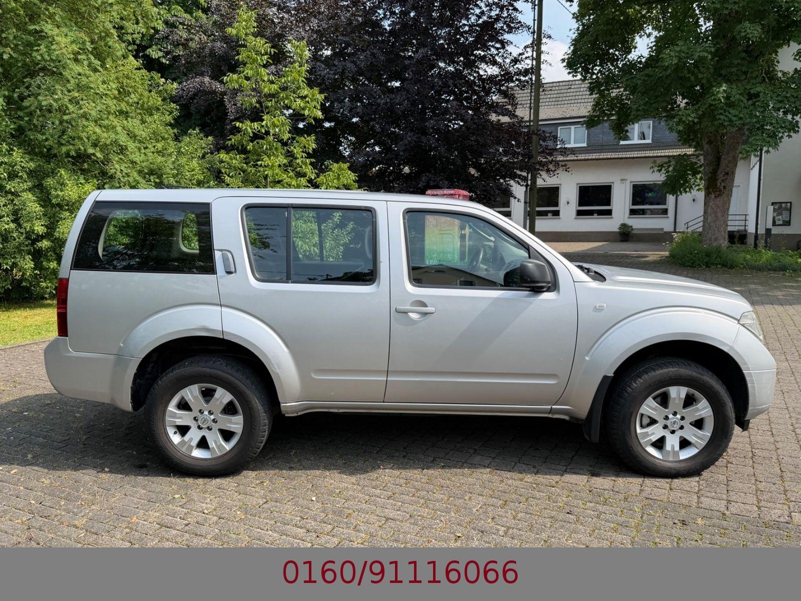 Nissan Pathfinder 2.5 174ch - Soubassement préservé - révision effectuée - Carnet d'entretien - Clim - Attelage