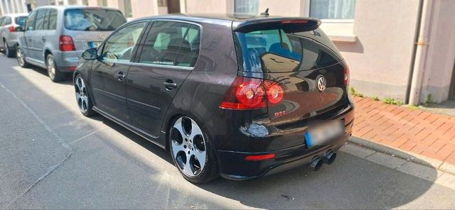 Volkswagen Golf GtI R32 lookBull X/Software /ca.300...