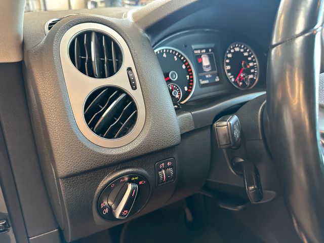 Volkswagen Tiguan Lounge Sport & Style BMT *1.HAND*PANO*KAM
