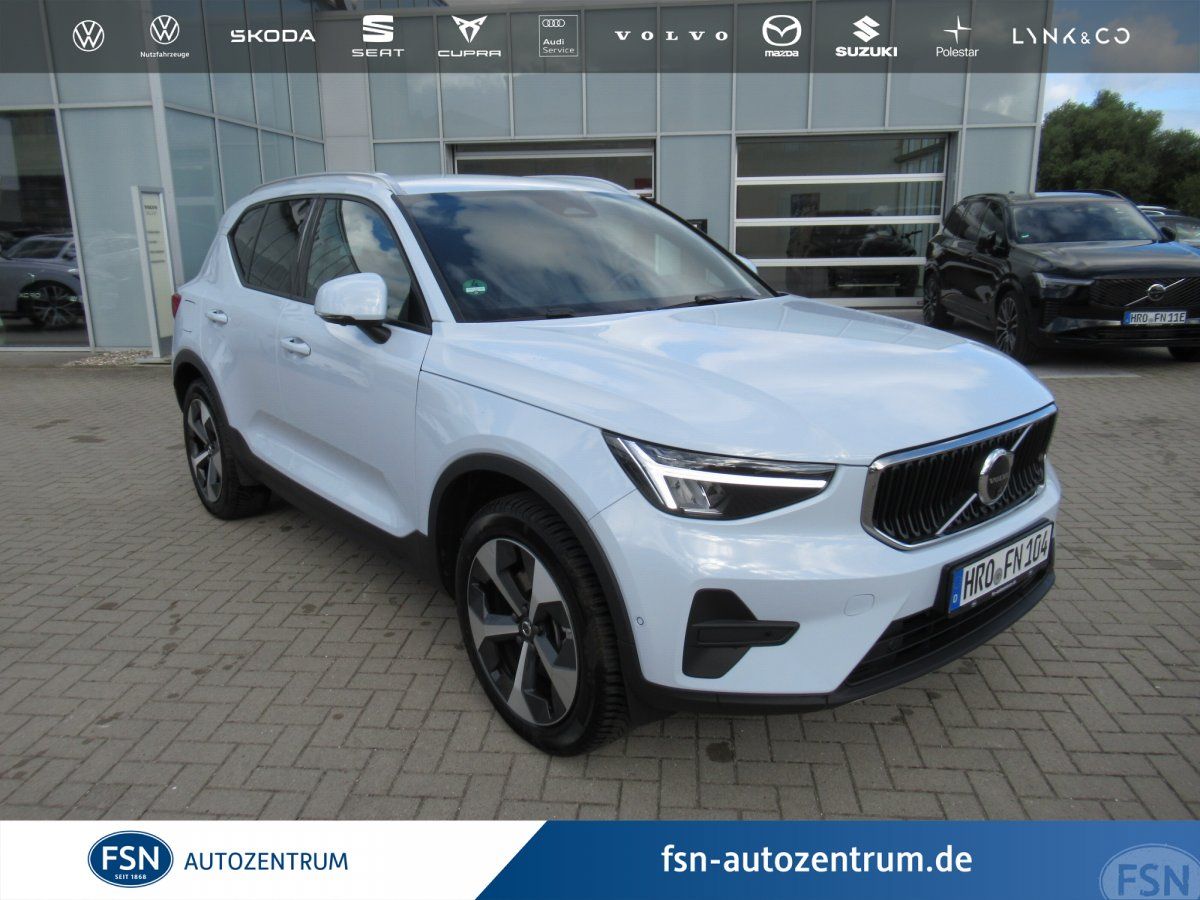 Volvo XC40 B3 Benzin Core Automatik