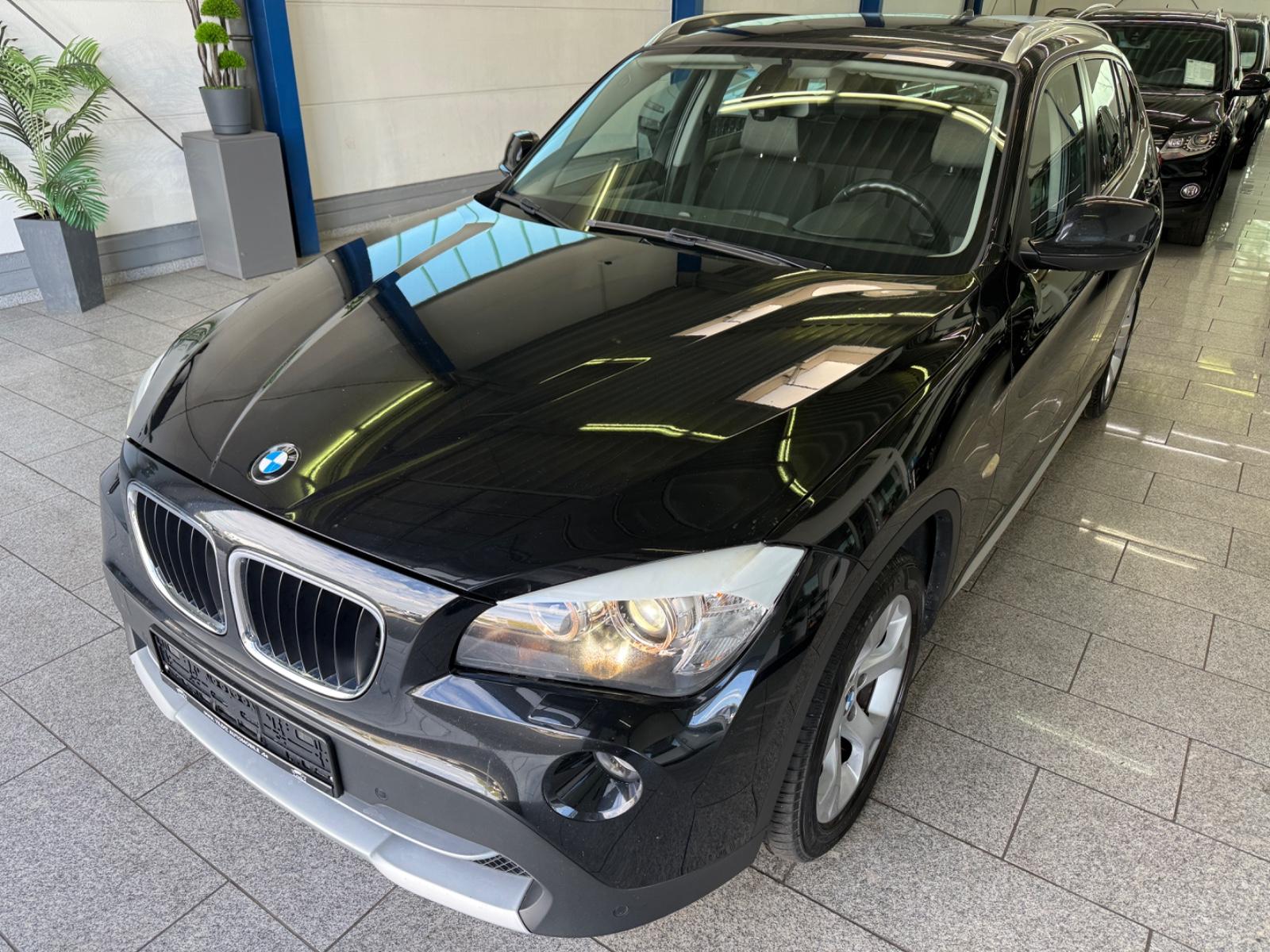 BMW X1 xDrive 18 d*X-LINE*AUTOM*NAV*BI-XN*PAN*TMP