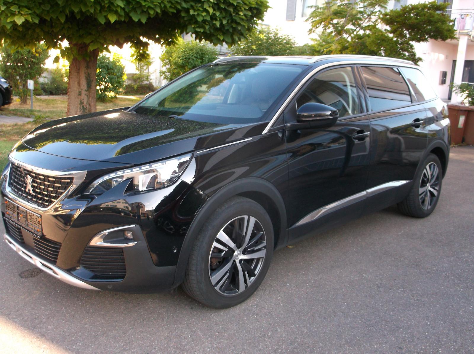 Peugeot 5008 Allure/7 SITZER/PANO/KAM/MASSAGE/