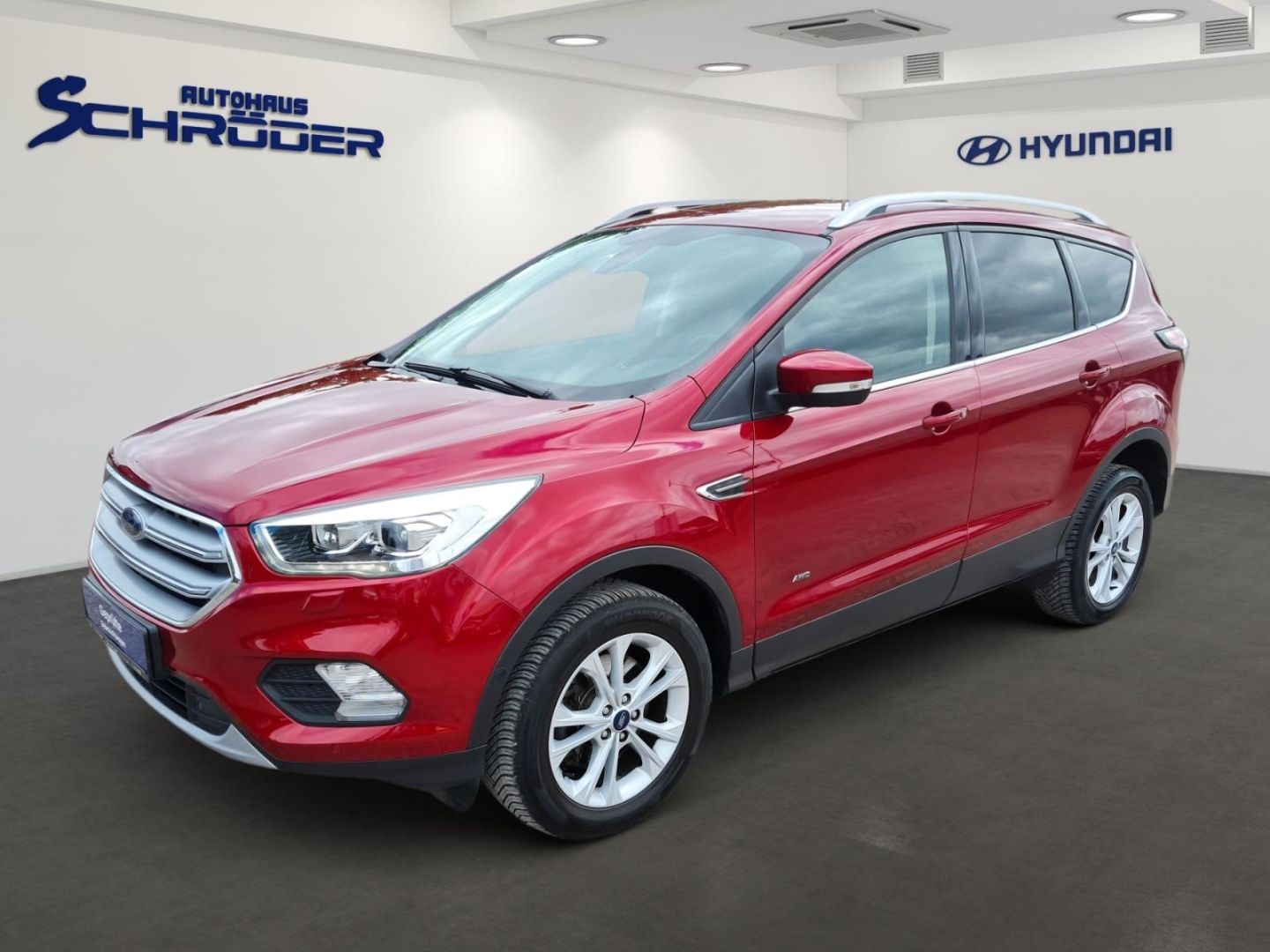 Fahrzeugabbildung Ford Kuga Titanium 1.5 AT Klima Rückfahrkamera PDC