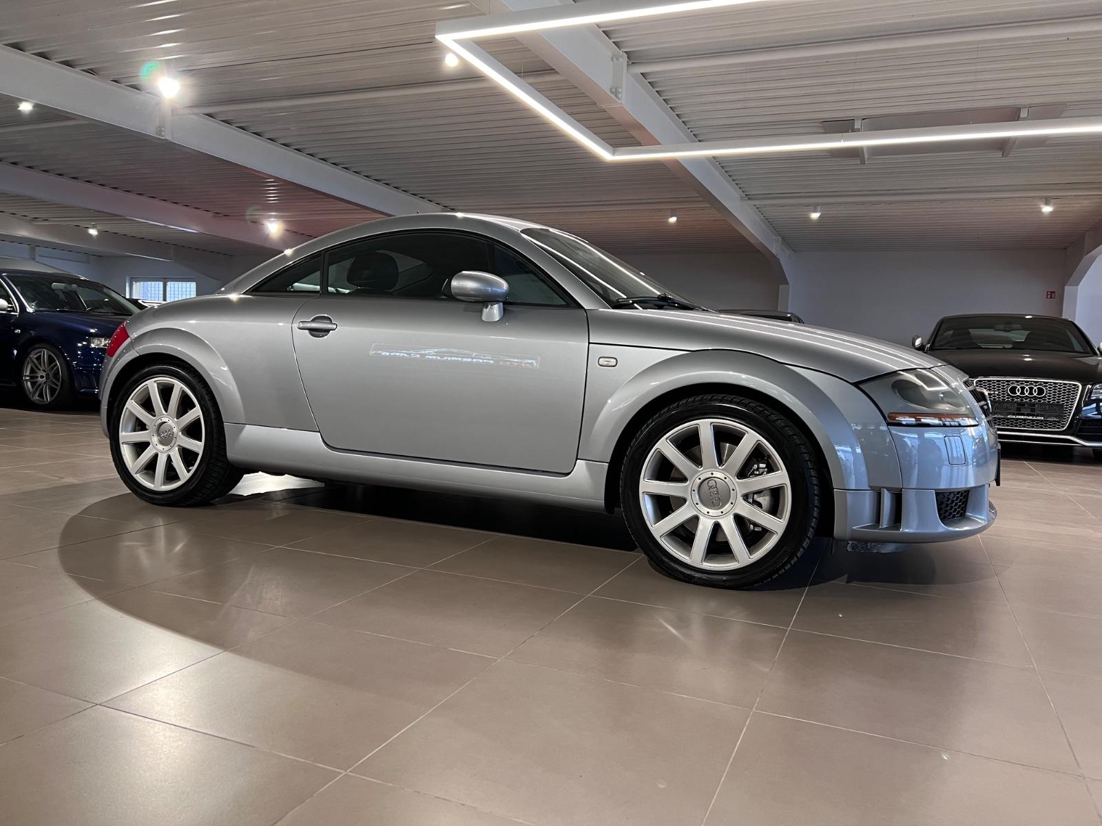 Audi TT Coupe 3.2 V6 DSG quattro NAVI LEDER TEMPOMAT