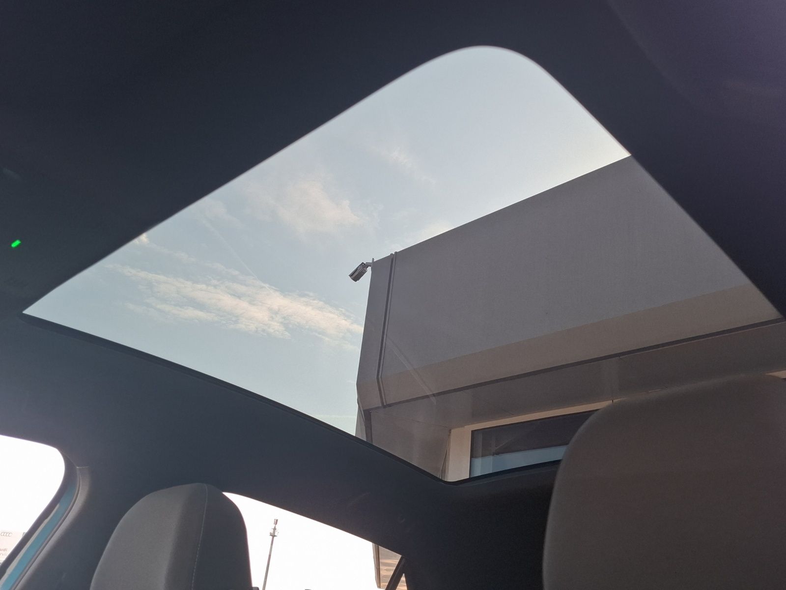 Fahrzeugabbildung Volkswagen ID.3 Pro Matrix Navi Pano ACC RFK SH 19"