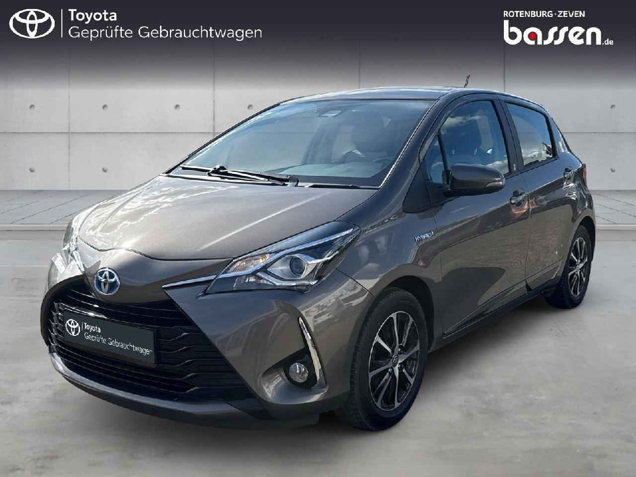 Toyota Yaris Hybrid Team D