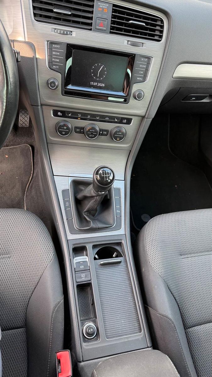 Volkswagen Golf 2014 — photo 12