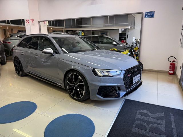 Audi RS4 Avant 2.9tfsi quattro 450cv - BELLISSIM