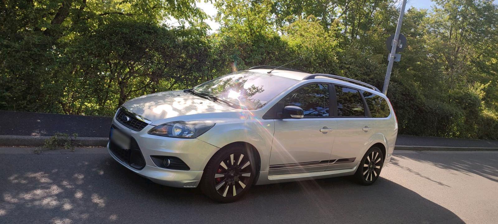 Ford Focus 2010 — photo 9
