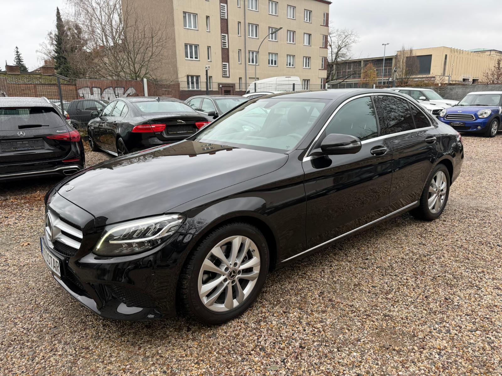 Mercedes-Benz C 220 d Autom.*Digital Tacho*Navi*Top