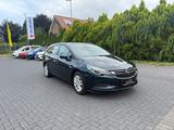 Opel Astra K Sports Tourer Edition /PDC/AHK/Allwetter - Opel Astra: Tourer Sports Edition