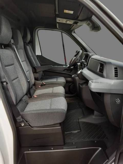 Fahrzeugabbildung Renault Master Kastenwagen FWD Kasten extra L2H2 3,5t Bl