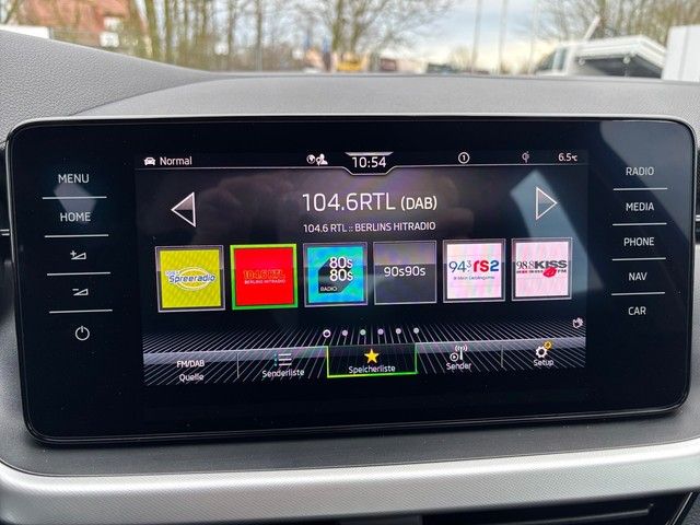 Fahrzeugabbildung SKODA Scala 1.5TSI DSG Selection +NAVI+RFK+SHZ+PDC+LED