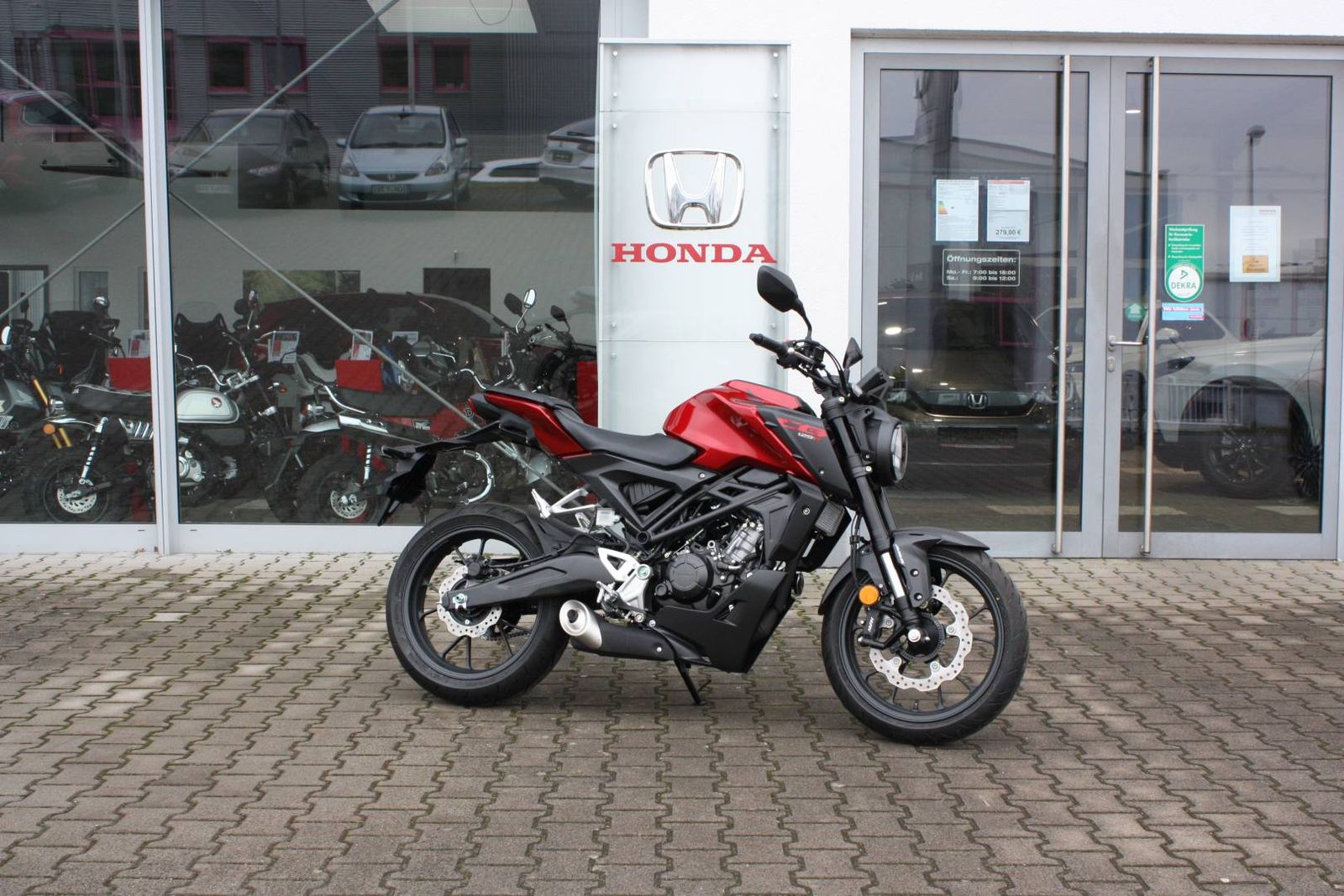 Fahrzeugabbildung Honda CB 125 R