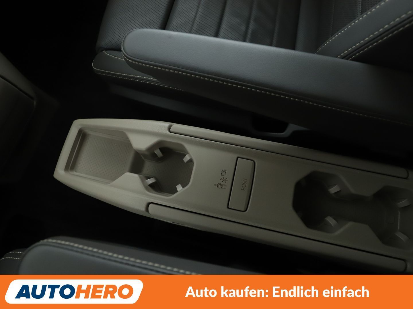 Volkswagen T7 Multivan 2.0 TDI Style Aut. LED NAVI ACC CAM foto 24
