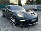 Porsche Panamera Facelift /3.0 Diesel / Sc... - Porsche Panamera mit Diesel-Antrieb: Limousine, 3.0