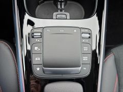 Fahrzeugabbildung Mercedes-Benz B 200 7G-TRONIC AMG LINE KAMERA MULTIBEAM WIDE