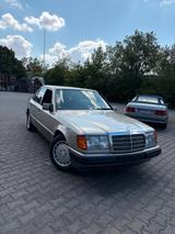 Mercedes-Benz 300 E (W124)   1991  Autom... - Mercedes-Benz E-Klasse A124