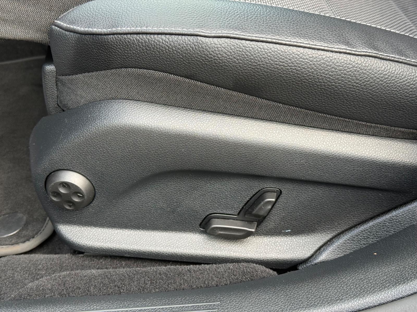 Mercedes-Benz E-Class de 4-Matic,Night,AHK,T-Leder,Tot-Wink, миниатюра 22