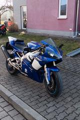 Yamaha YZF R1 RN04 - YAMAHA 2001 YZF R1