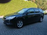Ford Focus 1,6 Black Magic Turnier Black Magic - Ford Focus: Black Magic