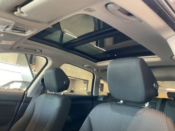 BMW 318 Gran Turismo - 10
