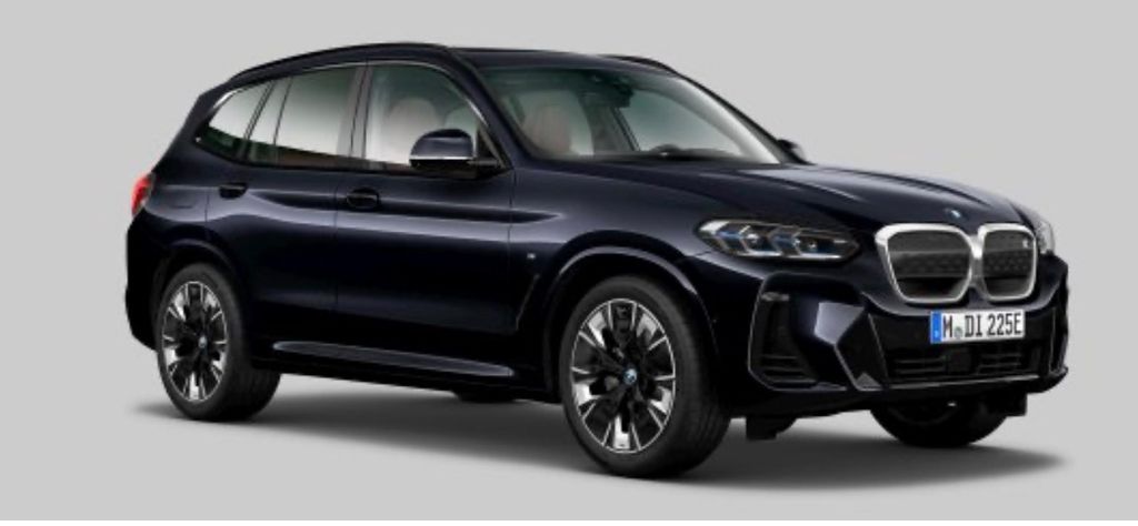 2022 BMW iX3