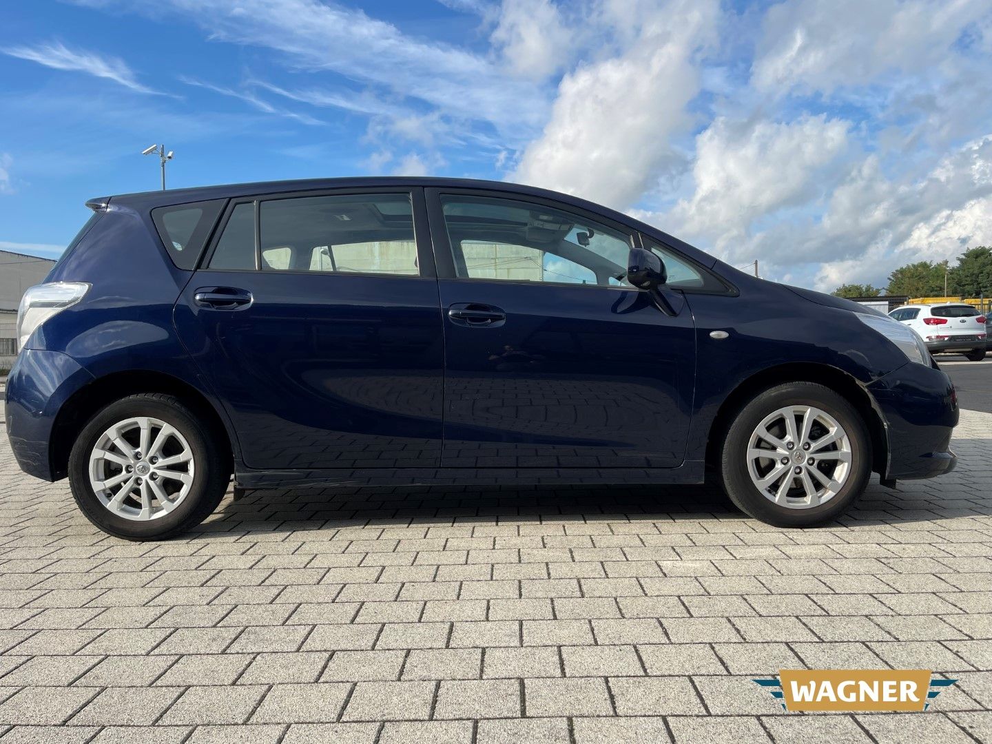 Fahrzeugabbildung Toyota Verso Edition 7 Sitzer Klimaanlage Tempomat