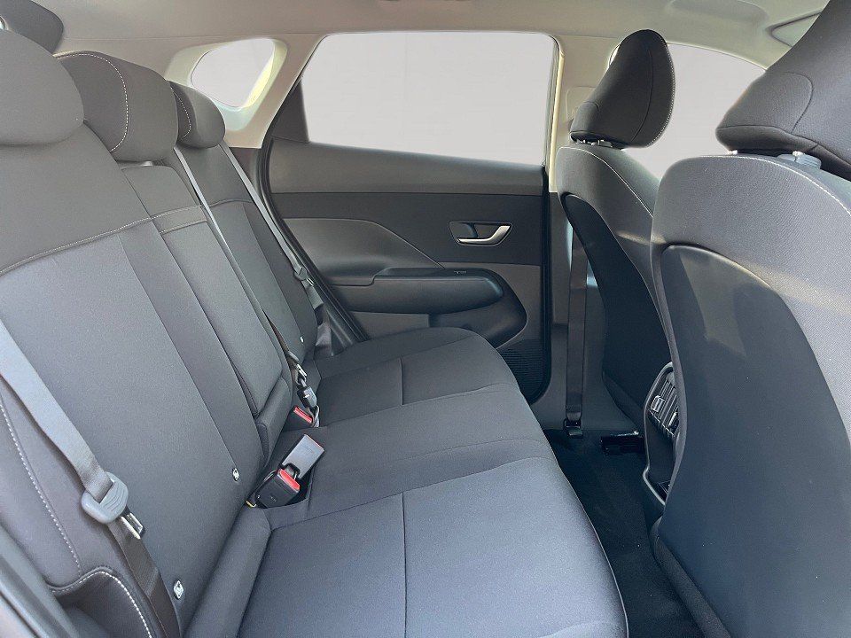 Fahrzeugabbildung Hyundai KONA Elektro 65kWh Trend Assistenz-Paket